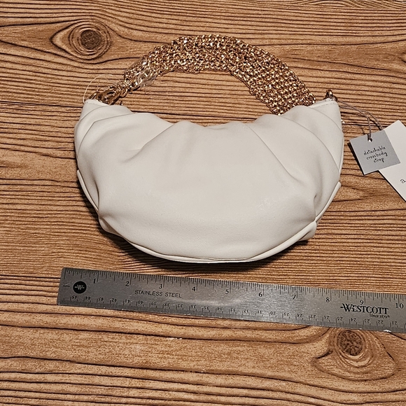 A New Day bone vegan leather crossbody w/gold chain NWT - Picture 3 of 6